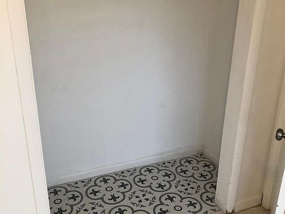 2nd image of 2406 NW 67th St #2/1