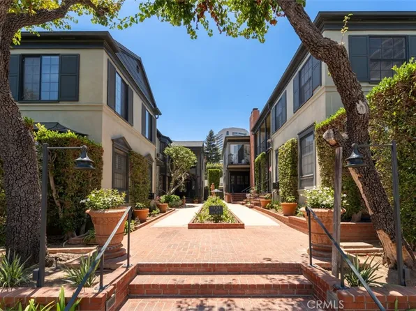 1235 S Beverly Glen Blvd, Los Angeles, CA 90024