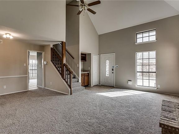 3rd image of 3434 Briaroaks Dr