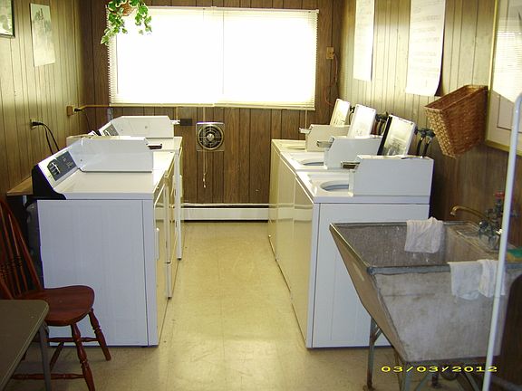 3rd image of 1312 Melrose Ave APT 110