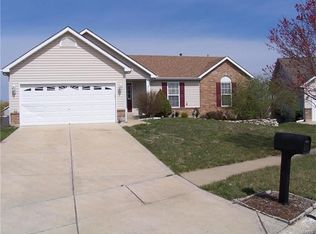 35 Tulip Bend Dr, Wentzville, MO