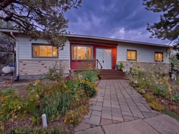 5 County Road B51a, Pecos, NM 87552