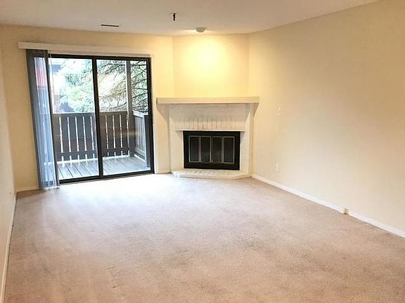 4th image of 1320 Brook St APT H