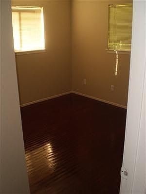 4th image of 4109 58th St