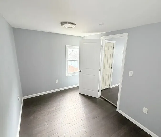 16 Daggett St #2 — Photo 6