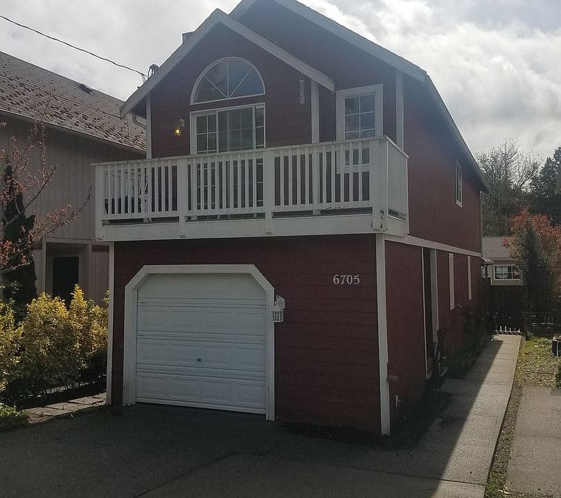 1st image of 6705 NE Fern St
