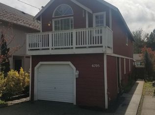 6705 NE Fern St, Suquamish, WA 98392