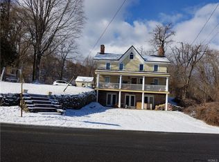 57 River Ave, Cornwall On Hudson, NY 12520