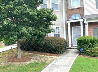 6374 Olmadison Pl, Atlanta, GA 30349