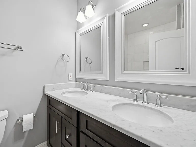 8474 Ararat Ct — Photo 13