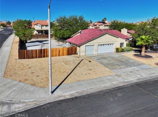 12802 Dillon Ln, Victorville, CA 92392