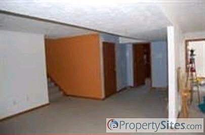 3rd image of 5607 Rum Creek Ln NE