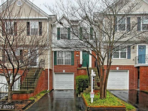 2nd image of 244 Finchingfield Ct