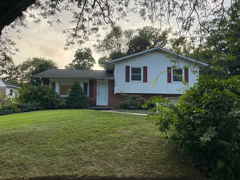 312 Apple Rd — Photo 1
