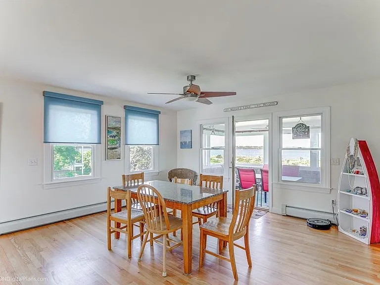 1316 Anthony Rd — Photo 9