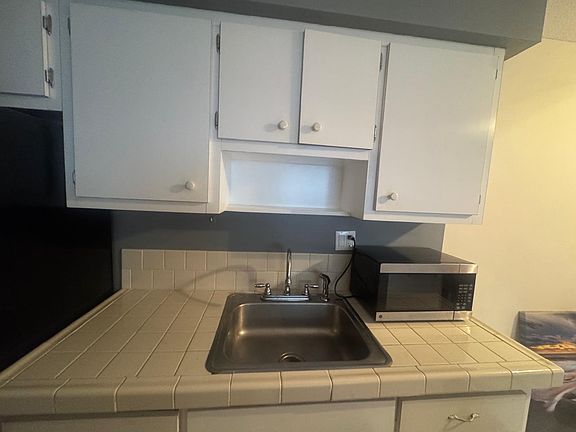 2nd image of 5111 NE 18th Ave #B