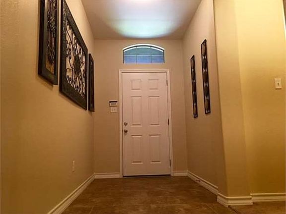 3rd image of 114 Majestic Palm Dr