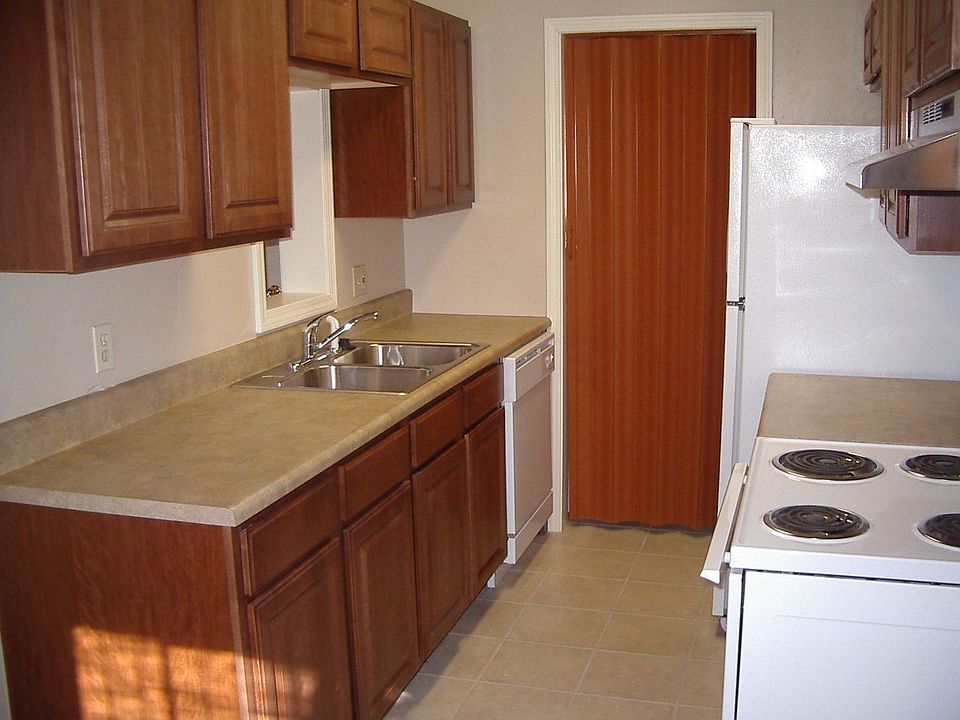1st image of 8400 NW 10th St #12
