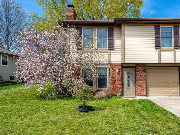 17412 E 42nd St S, Independence, MO 64055