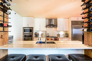 72 Berry Street, #2B