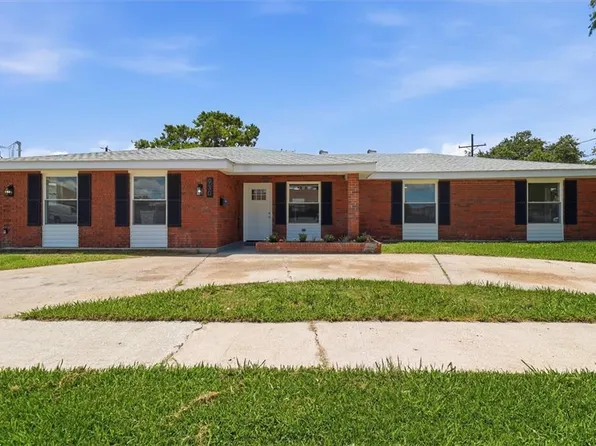 930 Cedre Dr, Westwego, LA 70094