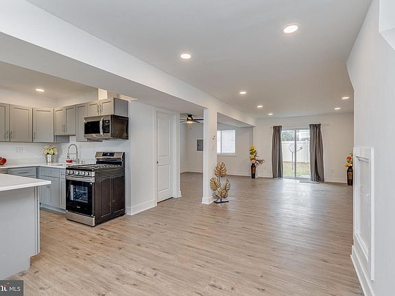 5th image of 705 Mason Run