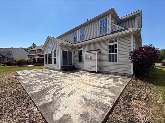 5th image of 7629 Brookfield Ln