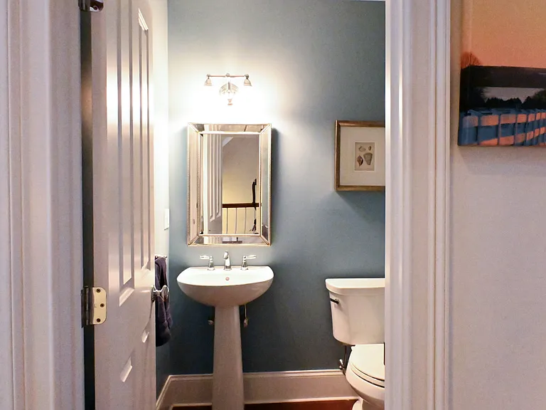 4 Wimbledon Cir — Photo 36