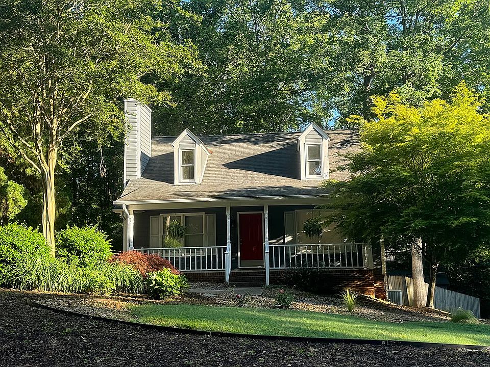 1st image of 300 Trimble Ave