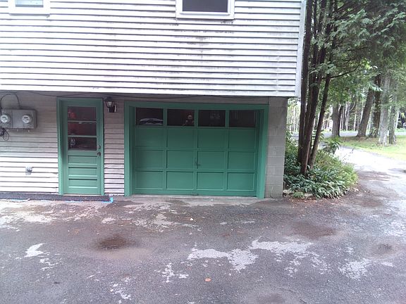 2nd image of 86 Sandhill Rd #86