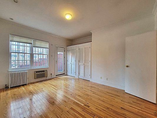 3rd image of 233 E 96th St #6FPH