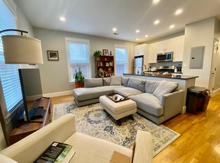 405 S Huntington Ave #2L, Jamaica Plain, MA 02130