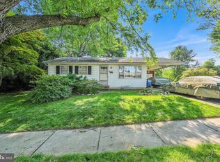 1 Shirley Dr, Middletown, PA 17057