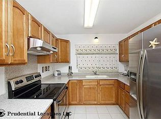 94-498 Palai St, Waipahu, HI 96797
