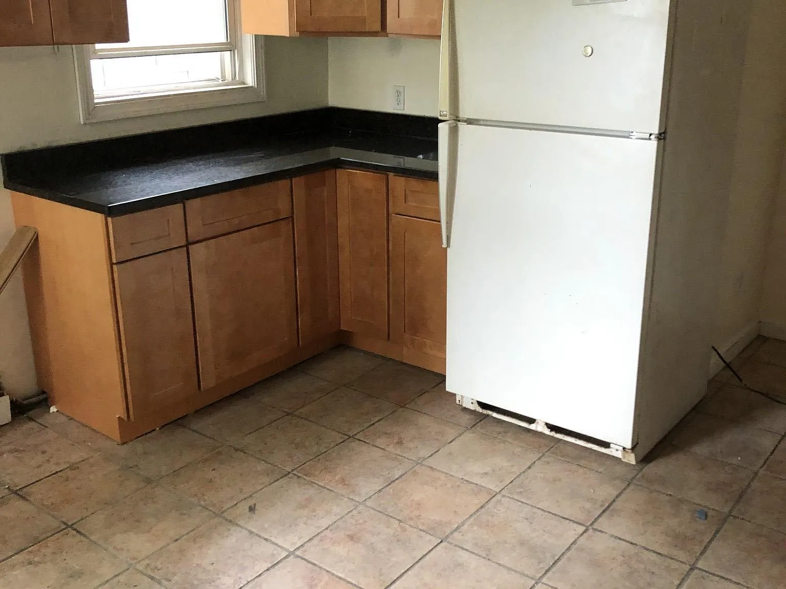 4 bed, $4,750 — Photo 2