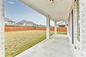 8211 Chartres Wind Dr — Photo 32