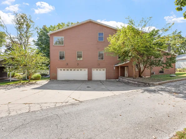 1094 N Lakeview Dr, Lowell, IN 46356