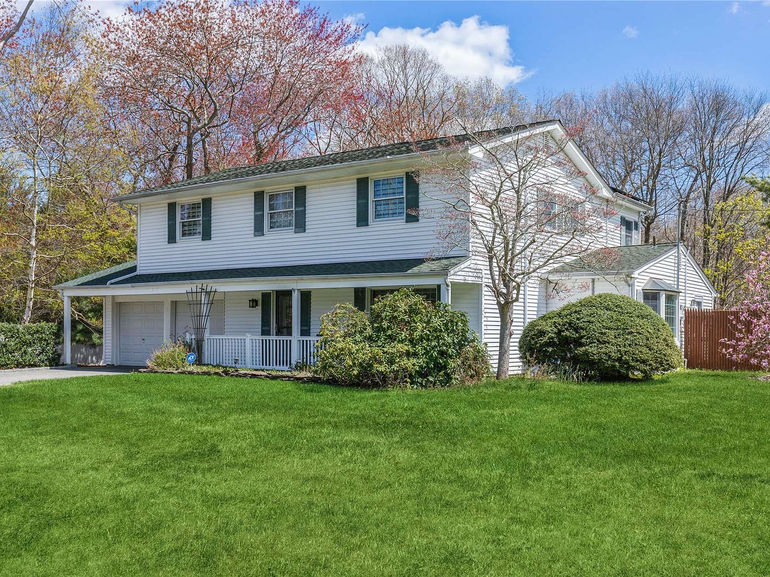 25 Branch Drive, Smithtown, NY 11787 Zillow