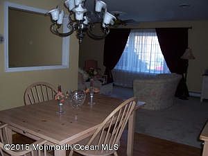 3rd image of 366 Kildare Dr