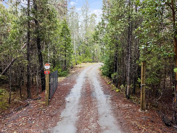 3rd image of 124 Buck Canyon Rd