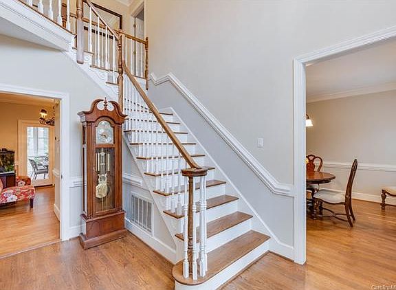 3rd image of 16516 Plantation Woods Dr