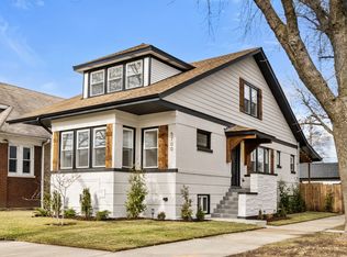 5700 W Grace St, Chicago, IL 60634