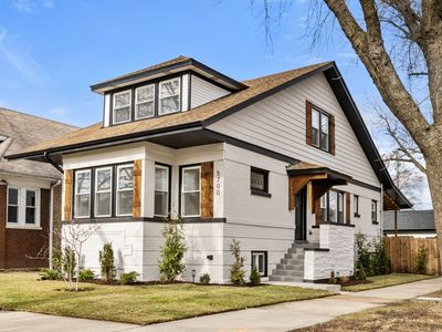 5700 W Grace St, Chicago, IL, 60634