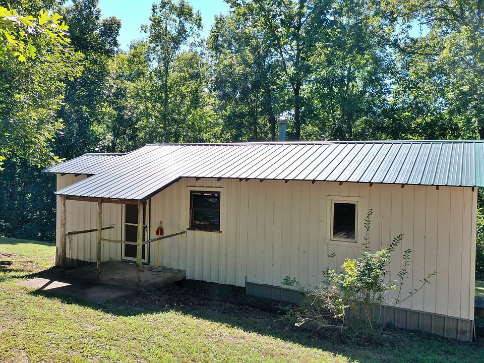 2216 Crooked Creek Rd, Lobelville, TN 37097 Zillow