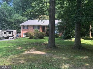 3733 Prosperity Ave, Fairfax, VA 22031