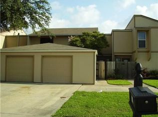 105 10th St, New Orleans, LA 70124