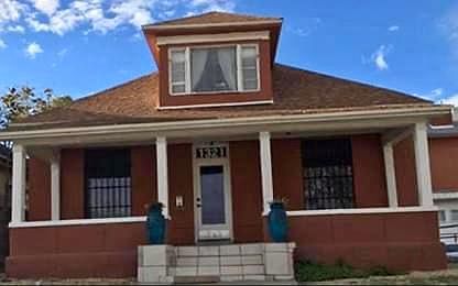 5th image of 1321 E Yandell Dr Ste A