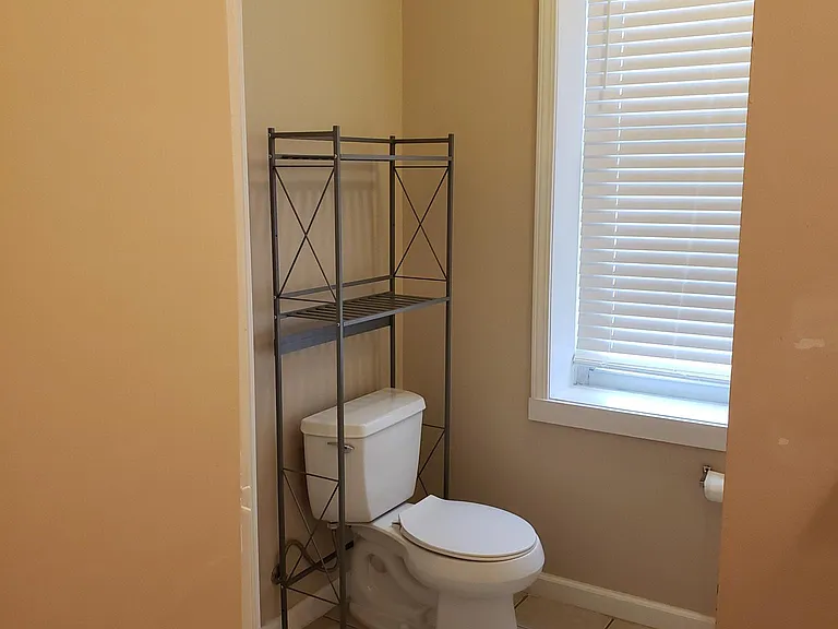 2519 S 11th St #2F — Photo 8
