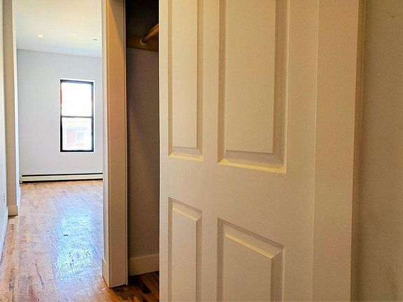 3rd image of 368 E 53rd St APT 1B