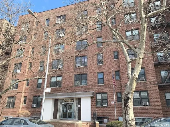 84-31 Van Wyck Expy APT 2D, Queens, NY 11435